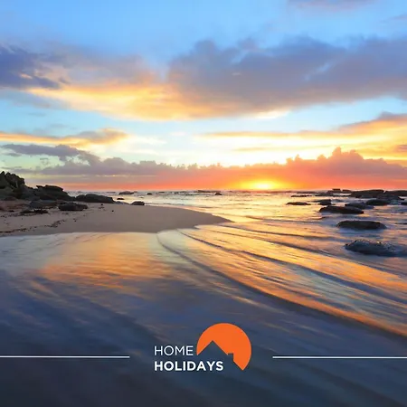 #230 A Flor Flat By Holidays *